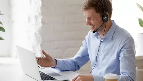 Why use an old landline to dial, when you can have VoIP?