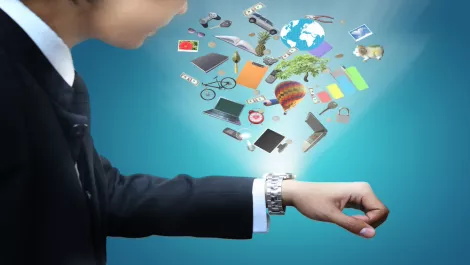 Apple Watch driving cellular smart watch shipments