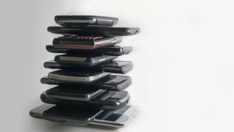 Xiaomi enters top three for first time as smartphone market picks up in Q320