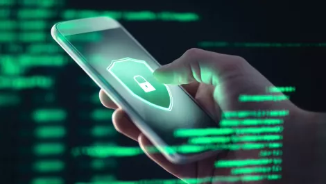 WhatsApp and QR codes the next scam threat - report