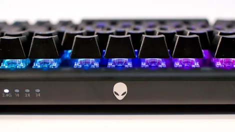 Aw pro wireless keyboard 9