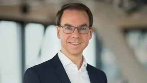 Cloud-based connectivity as a business enabler in the IoT age